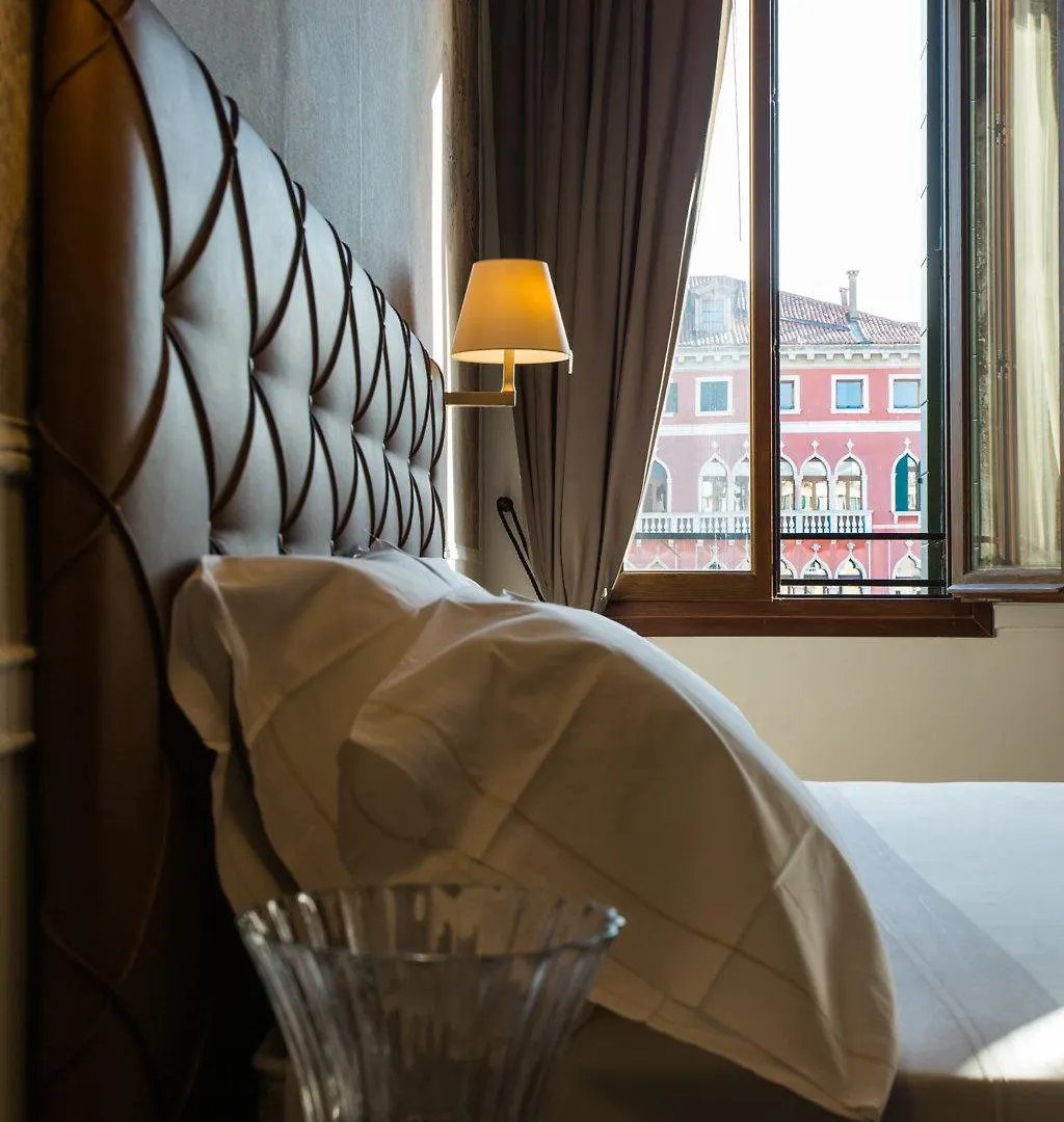 Riva Del Vin Boutique Hotel Venetië